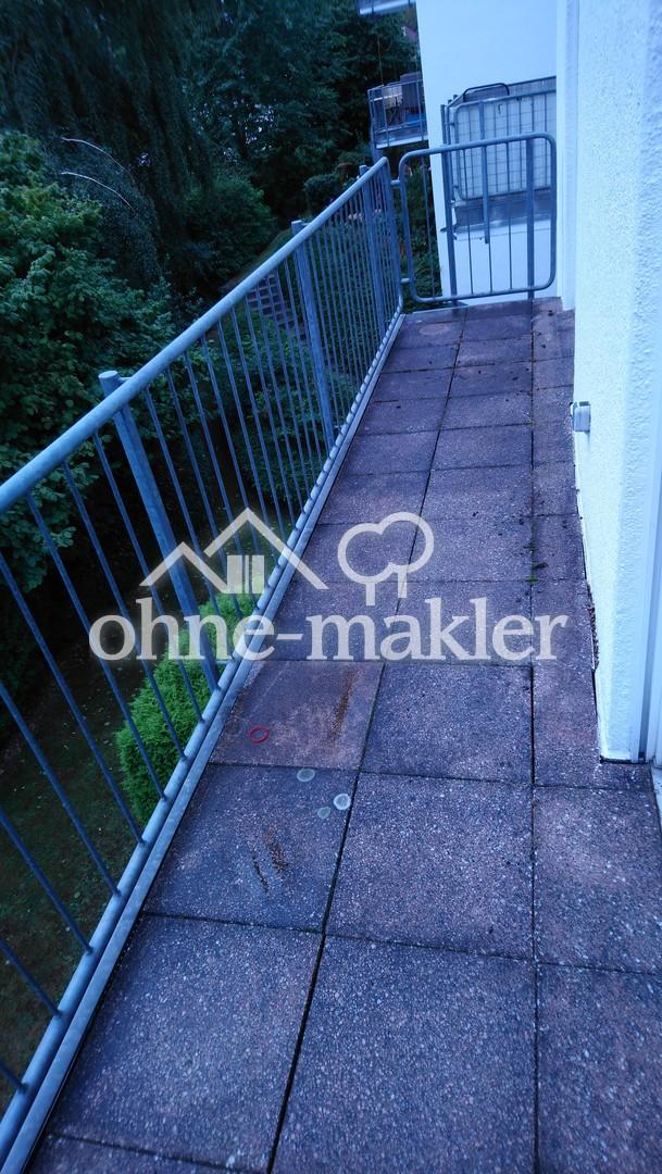 Barrierefreie 2.5-Zimmer-Wohnung mit TG-Platz und kleinem Balkon - Foto 4