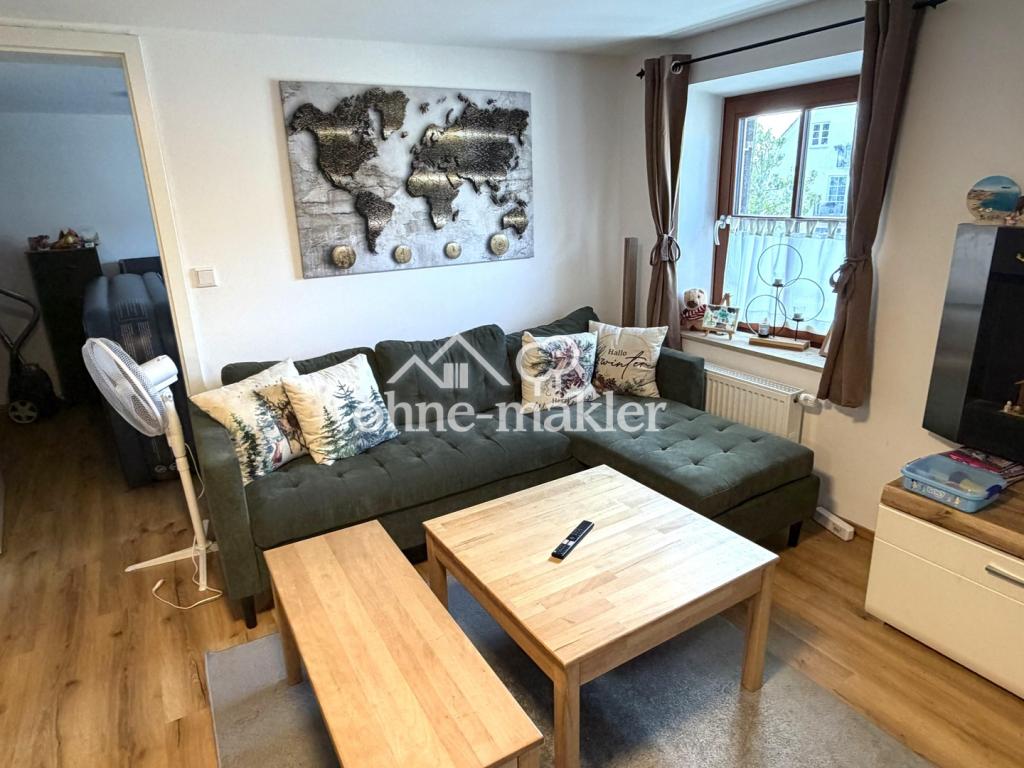 Historische Marktplatz-Rarität: Kernsanierte 3 Zi.- Wohnung mit gemütlichem Balkon - Photo 2