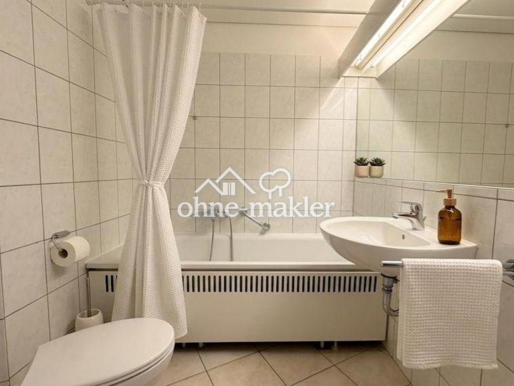 All-Inclusive: Frisch saniertes, vollmöbliertes Studio im 11. OG mit spektakulärem Stadtblick - Photo 3