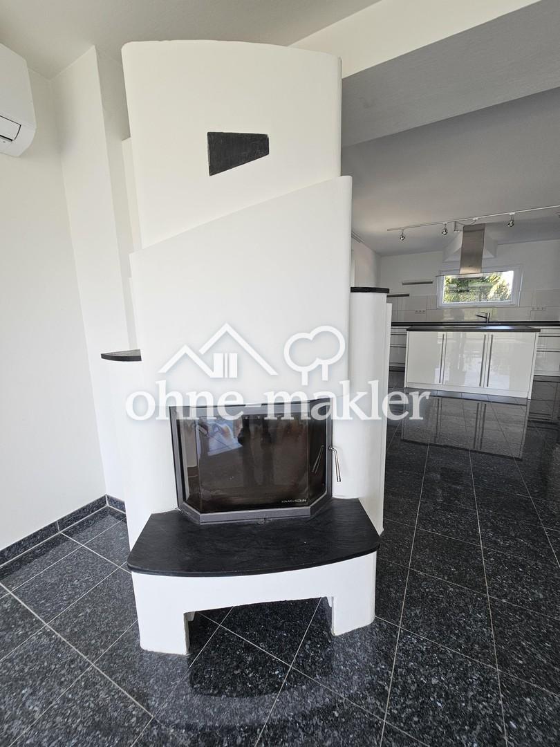 Großzügige Maisonette im Architektenhaus mit Kamin, Balkon & Albblick – ideal für 1–2 Personen - Photo 1