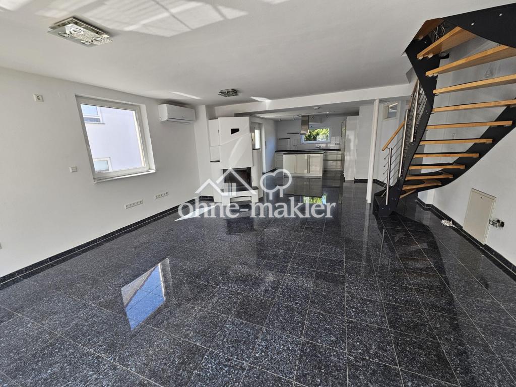 Großzügige Maisonette im Architektenhaus mit Kamin, Balkon & Albblick – ideal für 1–2 Personen - Photo 2