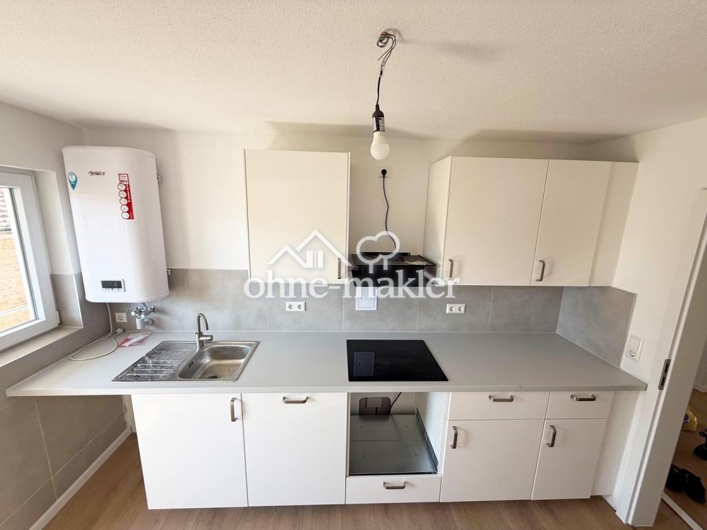 Frisch komplettsanierte 4-Zimmer-Wohnung mit Einbauküche & Balkon in Stuttgart-Bad Cannstatt - Foto 2