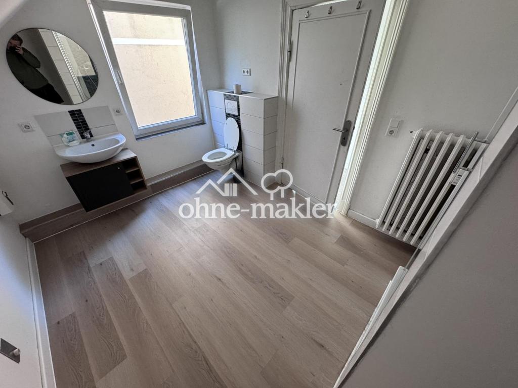 Frisch renovierte 4-Zimmer-Wohnung mit Balkon in zentraler Lage von Flensburg - Foto 3