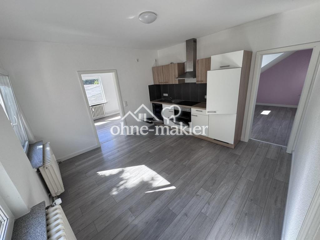 Frisch renovierte 4-Zimmer-Wohnung mit Balkon in zentraler Lage von Flensburg - Foto 2