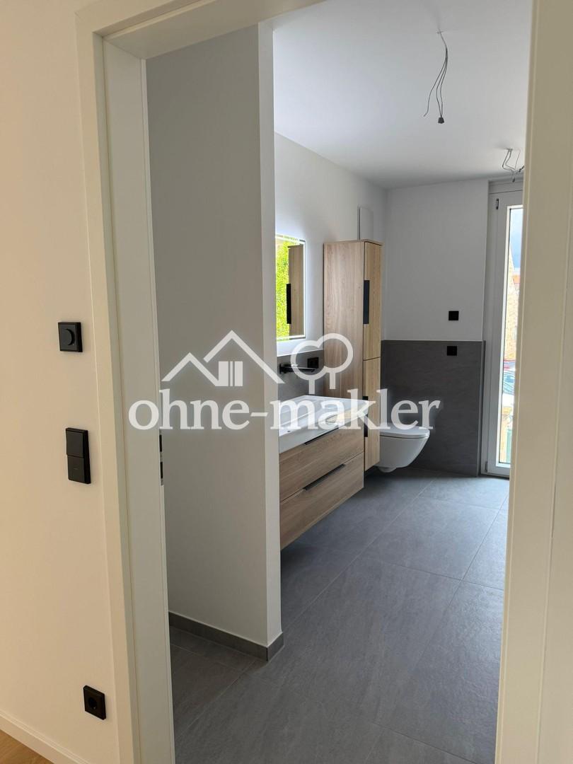 Stilvolle, neuwertige 3,5-Raum-Wohnung mit geh. Innenausstattung mit Balkon und EBK in Neckarsulm - Foto 5