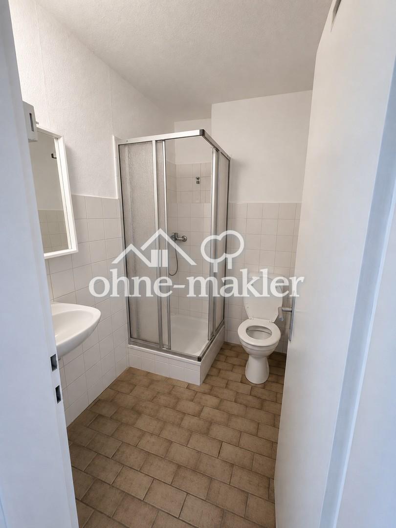 3 Zimmer DG Wohnung ohne Schrägen mit viel Stauraum und Stellplatz - Foto 3