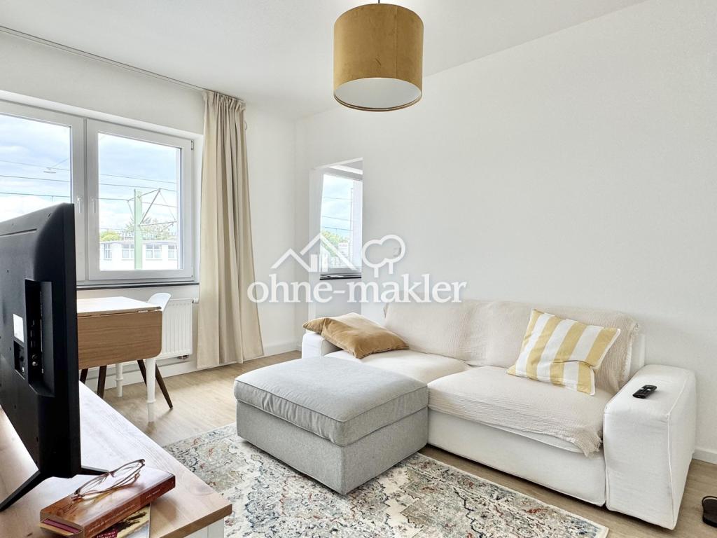 Möblierte KfW40-Wohnung mit Waschmaschine, Internet, hervorragende ÖV-Anbindung - Photo 2