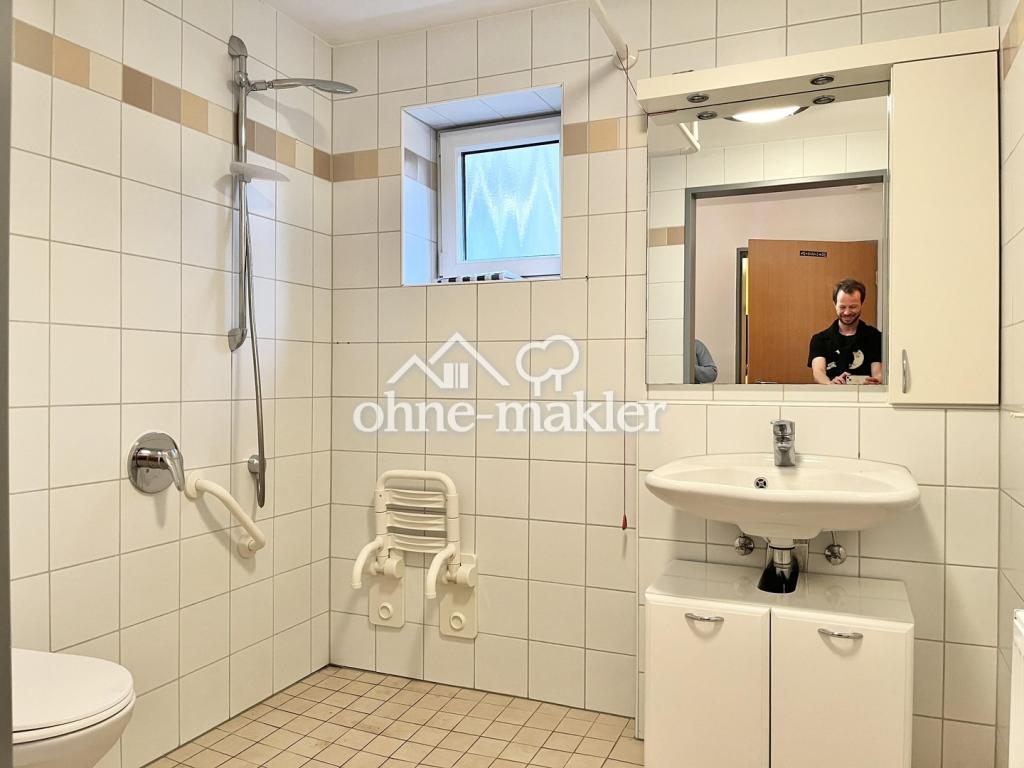 Barrierefreie 2 ZKB mit Küche & Terrasse - ruhig & zentral - Photo 4