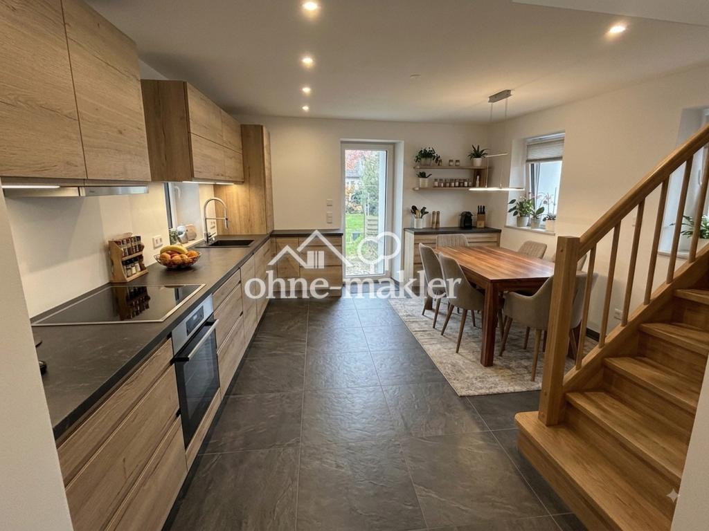 Wohnen wie im Eigenheim: 5-Raum-Maisonette, Terrasse, Garten, Erstbezug, Energiesparhaus - Foto 4