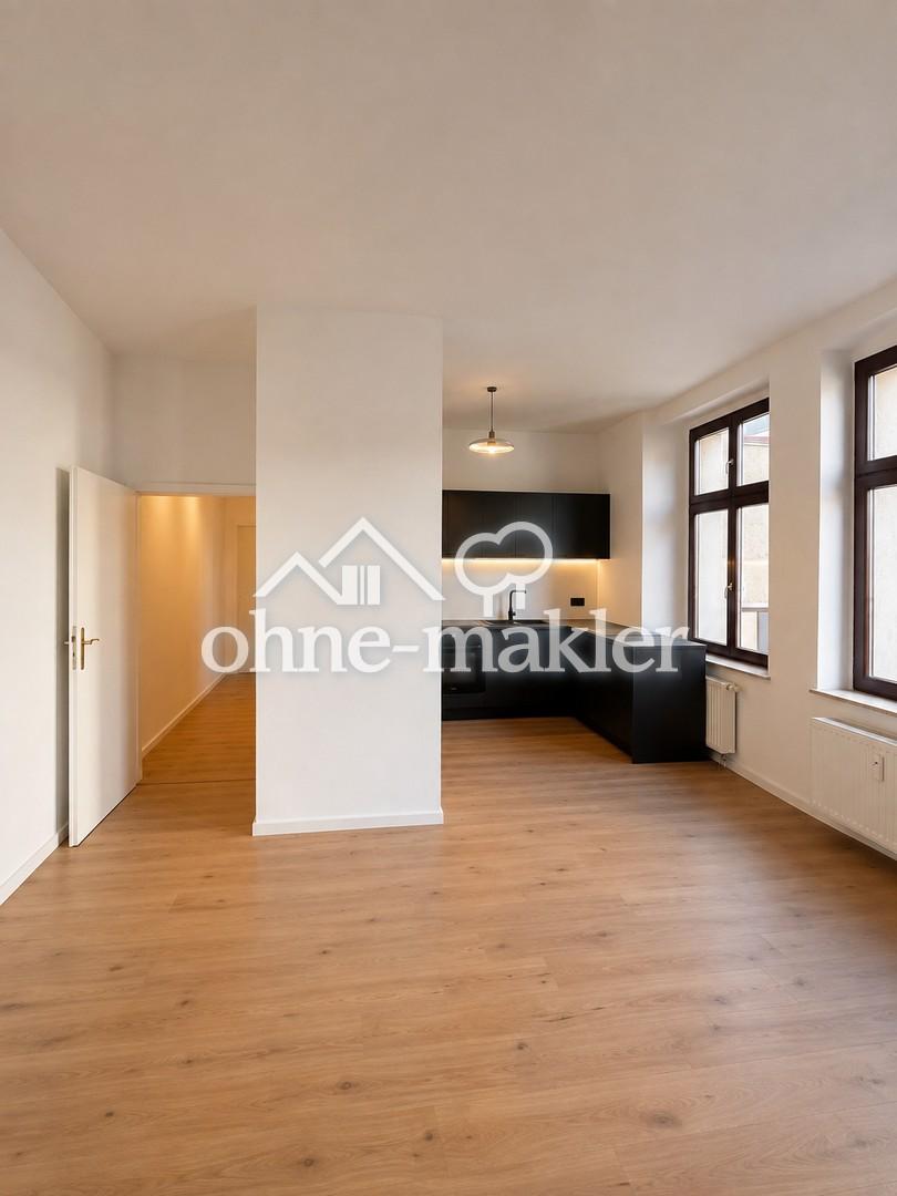 Erstbezug nach Sanierung: Großzügige 2-Zimmer-Altbauwohnung mit Balkon, Aufzug & Einbauküche am Dom - Foto 2