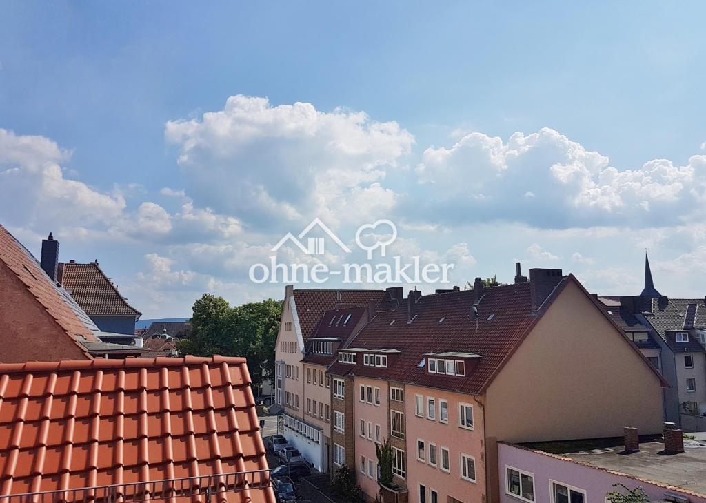 Maisonette mit Dachterrasse in centrumsnaher Anliegerstrasse - Foto 4