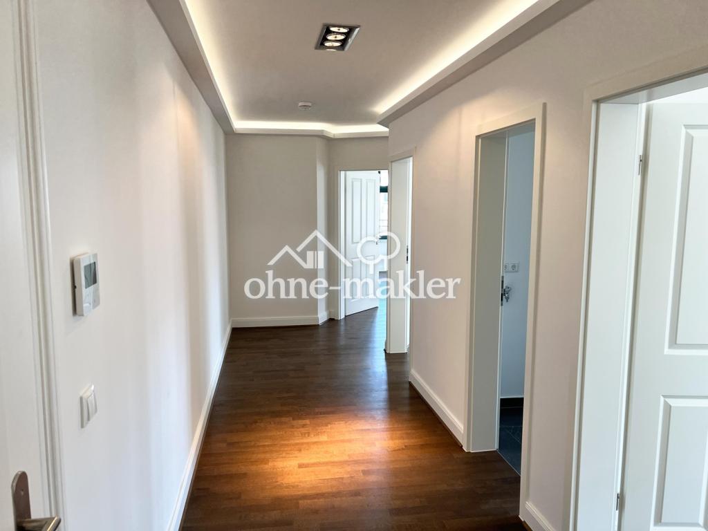 Elegant und luxuriös *dunkles Parkett * Fußbodenheizung * Lichtbänder * Tageslichtbad * Aufzug * - Foto 5