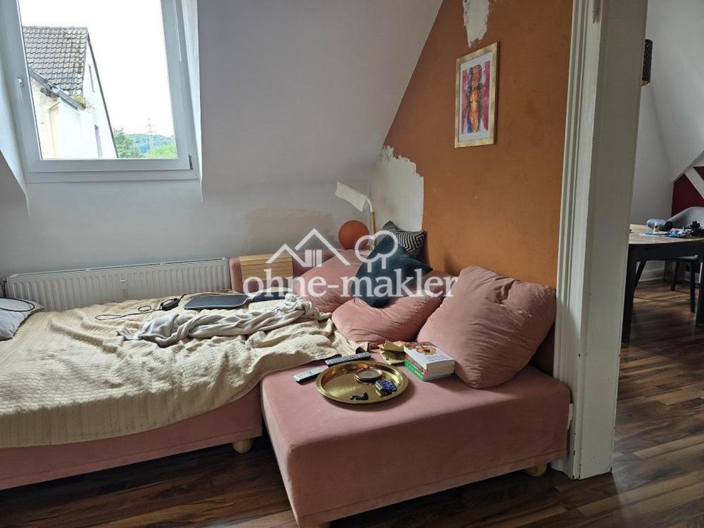 wunderschöne Altbau DG Wohnung voll möbliert! - Photo 2