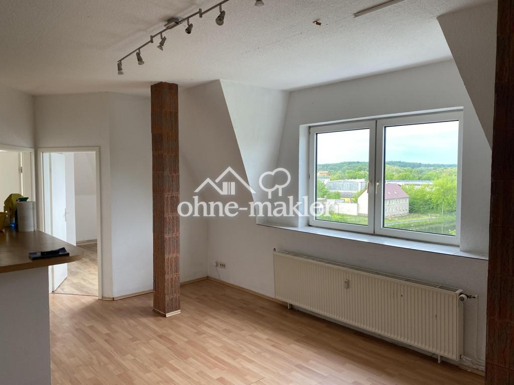 funktionale Dreiraumwohnung mit Einbauküche zentral und ruhig gelegen - Photo 1