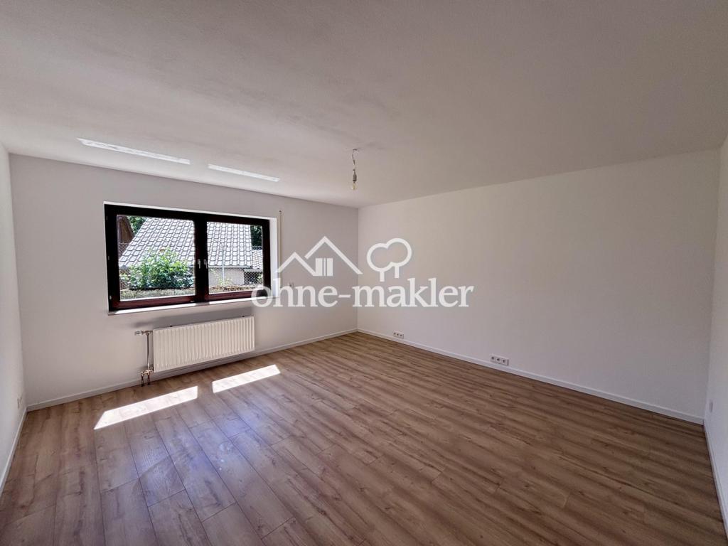 Erstbezug nach Renovierung: Gemütliche 2 Zimmer Wohnung mit eigenem Eingang und Garten in Gültlingen - Photo 1