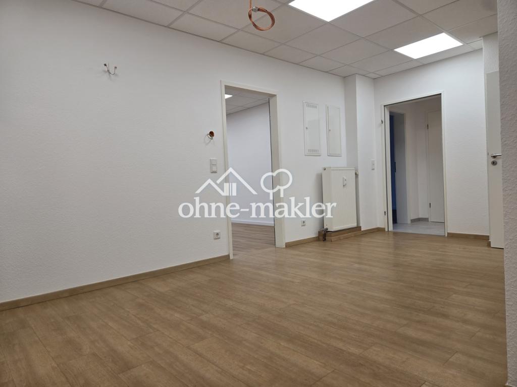 WG-geeignete helle 3,5-Zimmer-Gartenwohnung, Einbauküche, zentrale Lage, Erstbezug nach Sanierung - Foto 4
