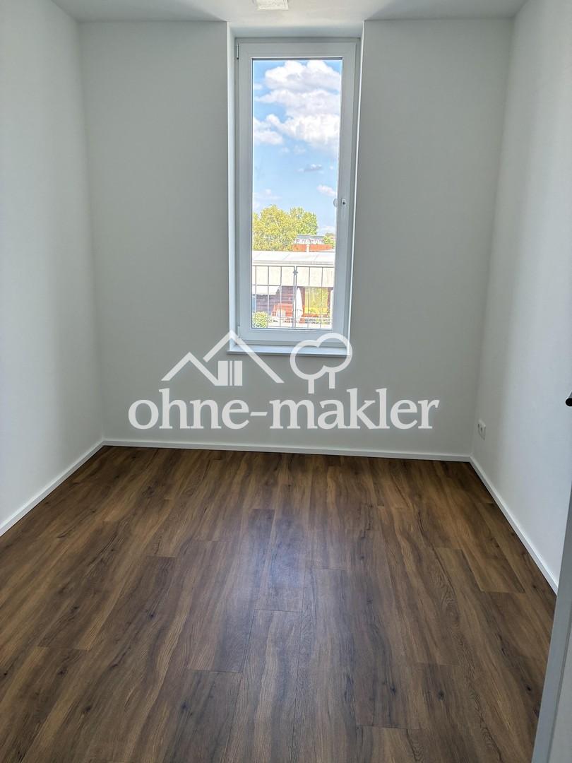Zentral gelegene Wohnung im Staffelgeschoss - Photo 1