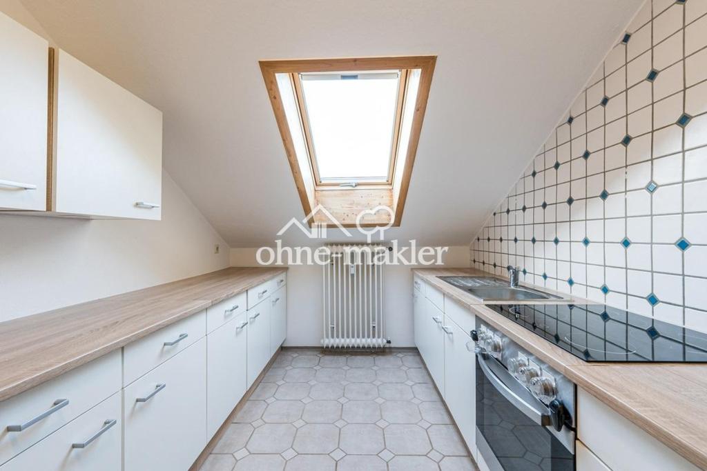 Attraktive 3 Zimmer- Dachgeschosswohnung mit Blick in die Schweiz - Photo 4