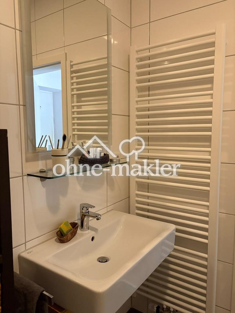 Helle 1-Zimmer-Wohnung mit großem Balkon, Einbauküche & Stellplatz in zentraler Lage - Photo 5