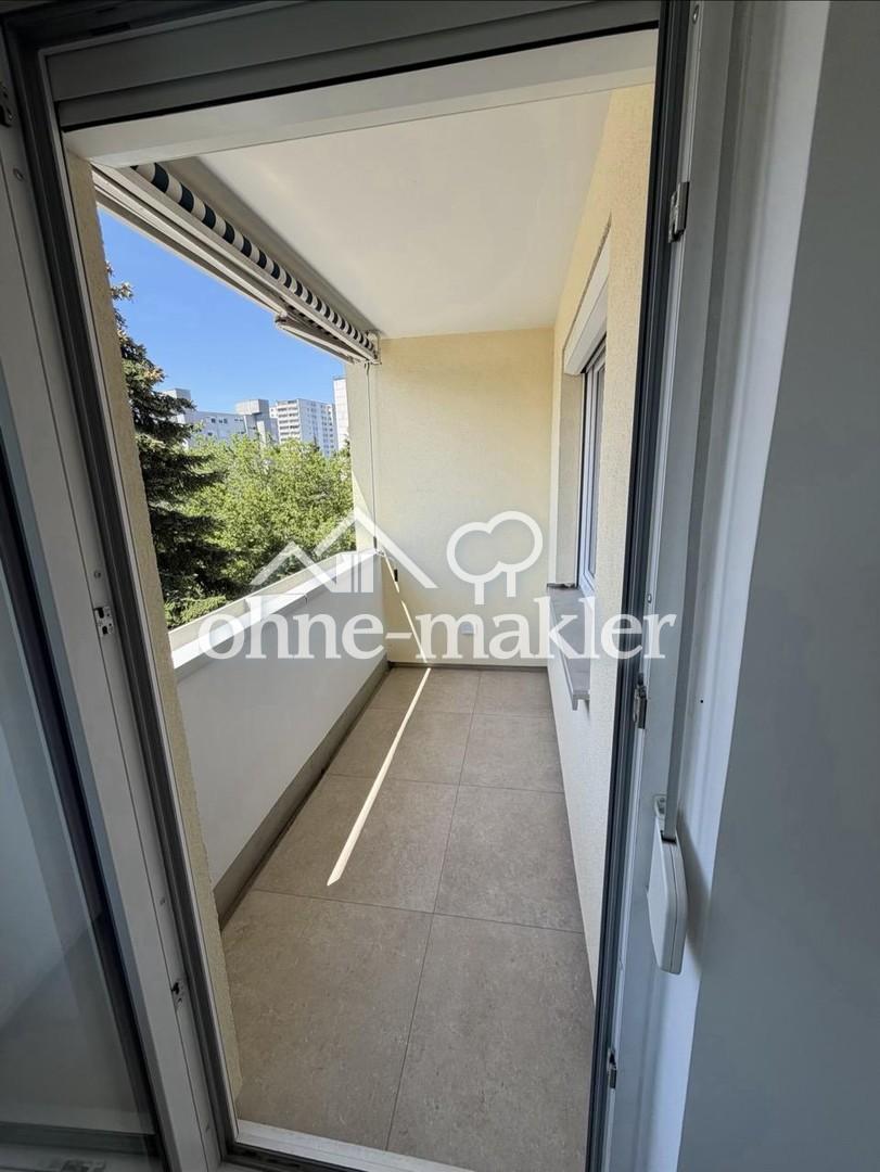 Hochwertig kernsanierte 2-Zimmerwohnung mit Balkon und Stellplatz - Campus-nah in Erlangen-Bruck - Photo 4