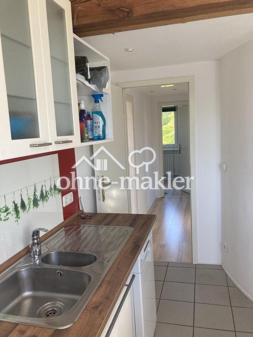 Möblierte Wohlfühl-Dachgeschosswohnung für nachweislich zeitlich befristeten Aufenthalt - Photo 5