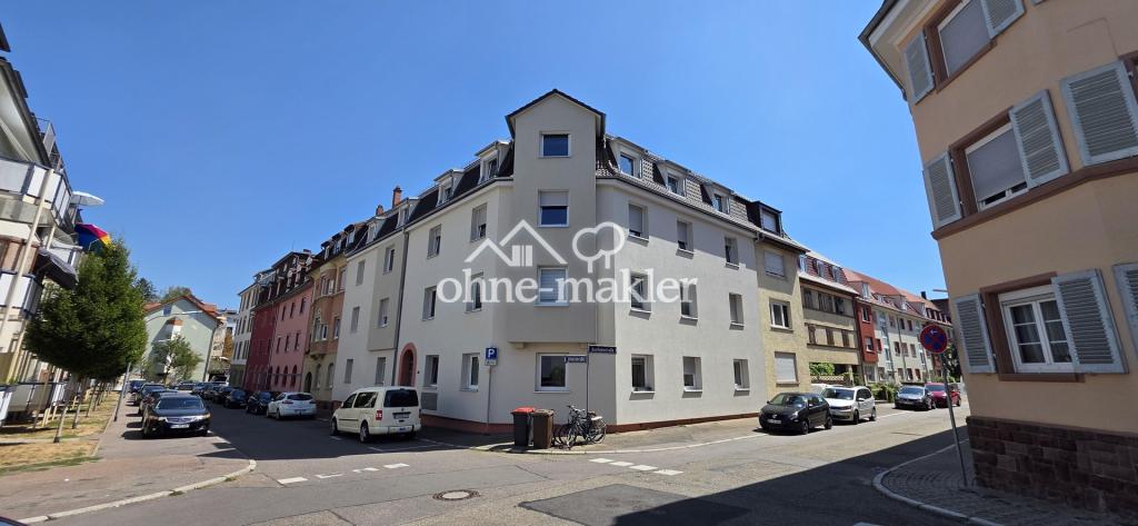 Große 4-Zimmer-Dachgeschosswohnung in Pforzheim-Brötzingen, ca. 110 m², saniertes Mehrfamilienhaus - Foto 4