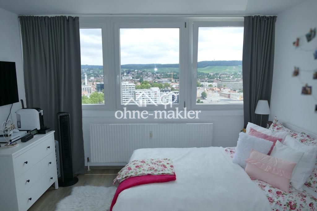 Zentrale und möblierte 1-Zimmer-Wohnung mit traumhafter Aussicht - Photo 3