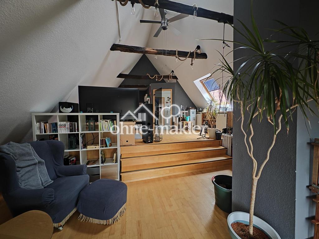 Traumhafte Dachgeschosswohnung - Photo 2