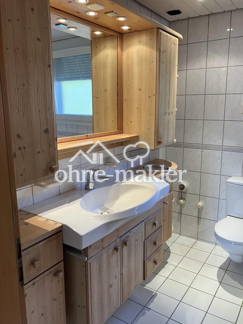 Großzügige 4-Zimmer-Wohnung mit Dachterrasse und hochwertiger Einbauküche in Wehr (Hochrhein) - Photo 5