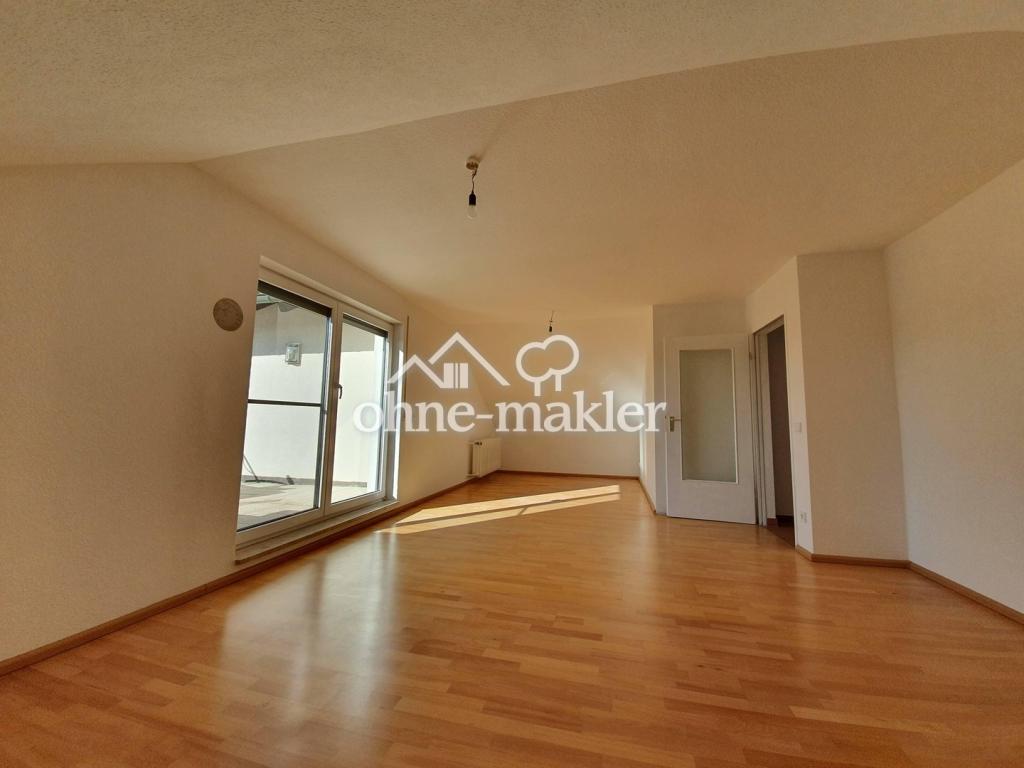 Gemütliche 3-Zimmer-Dachgeschosswohnung in Großenseebach - Photo 1