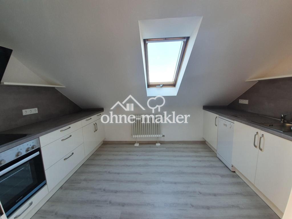 Gemütliche 3-Zimmer-Dachgeschosswohnung in Großenseebach - Photo 3