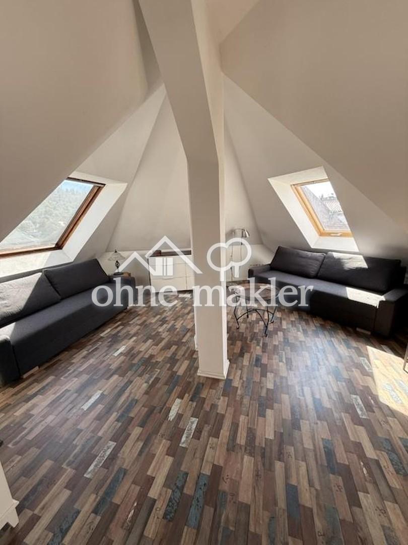Helle voll möblierte 1,5 Zimmerwohnung in Stuttgart Ost - Photo 1