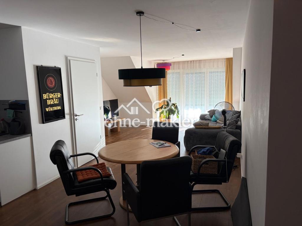 Moderne 3-Zimmer Wohnung mit großer Dachterrasse - Photo 1