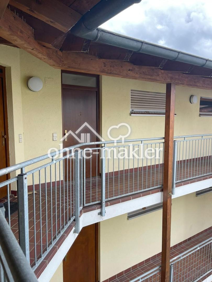 1 1/2 - Zimmer Appartement mit Balkon, EBK, Keller & Tiefgarage in 01705 Freital - Foto 3
