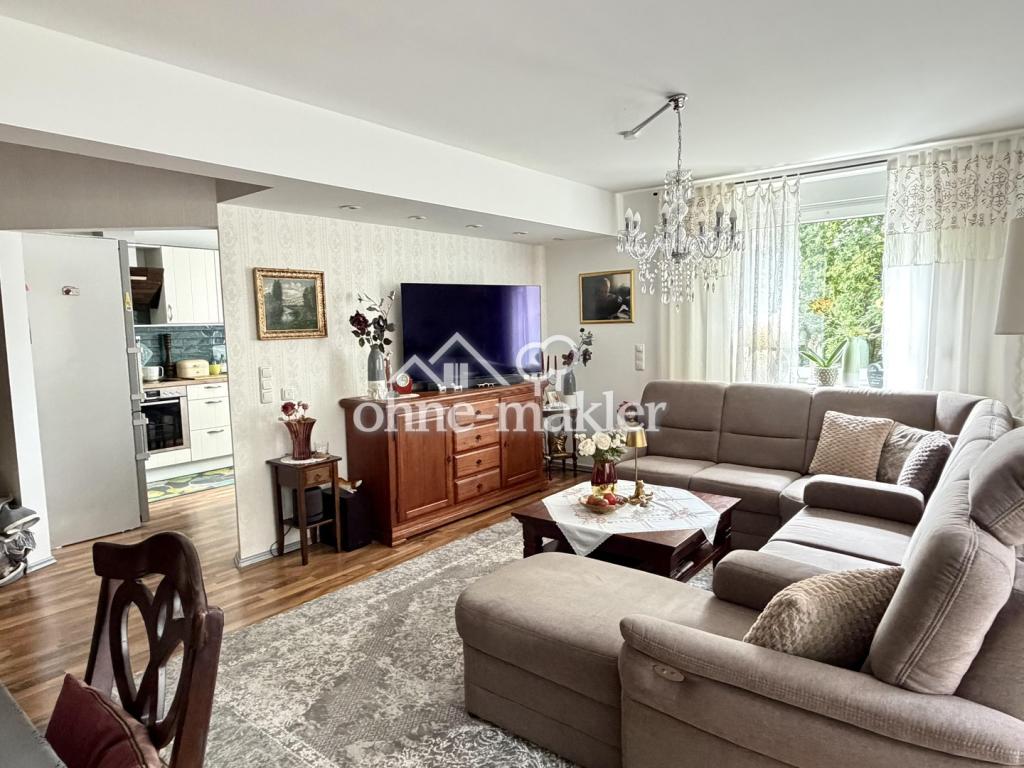 100m² Wohnung mit Fußbodenheizung, Klimaanlage, Balkon, 2 PKW Stellplätze - Foto 5