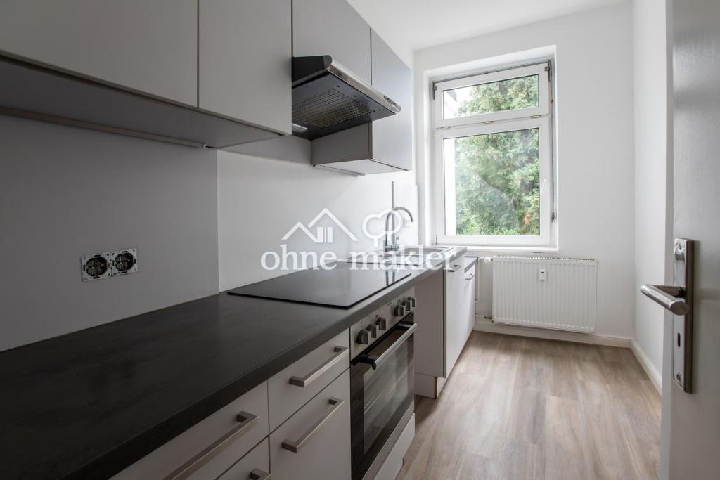 Helle sanierte 2-Zimmer-Altbauwohnung mit Einbauküche im Reiherstiegviertel - Foto 2