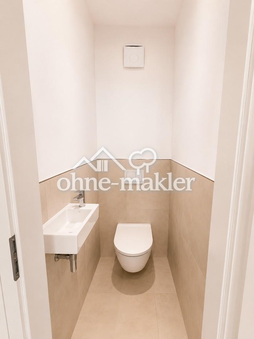 Kernsanierte 4-Zimmer-Wohnung mit moderner Einbauküche in zentraler Lage - Foto 2