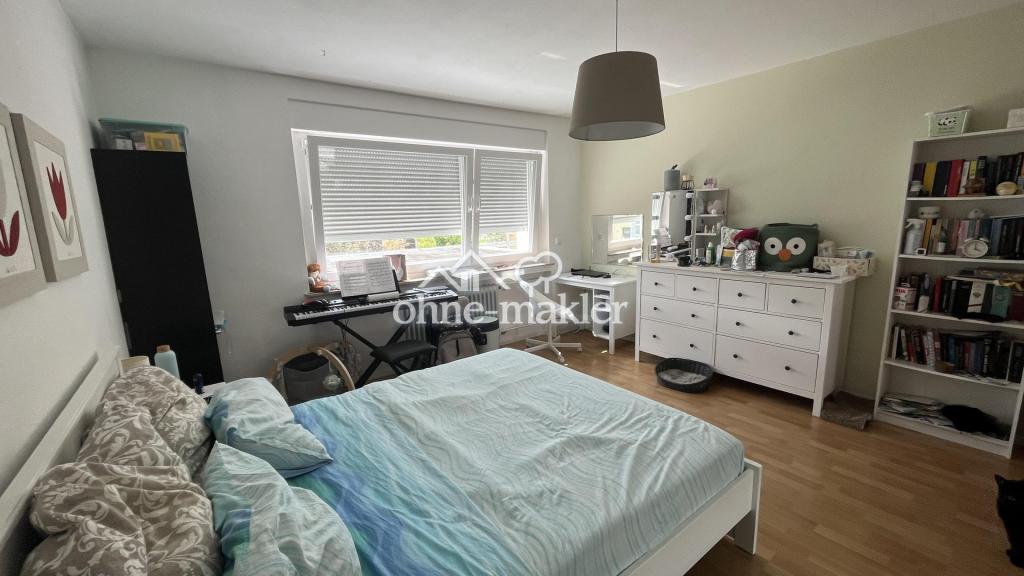 Erstbezug nach umfangreicher Sanierung, 3ZKB mit Balkon, verkehrsgünstig - Photo 4