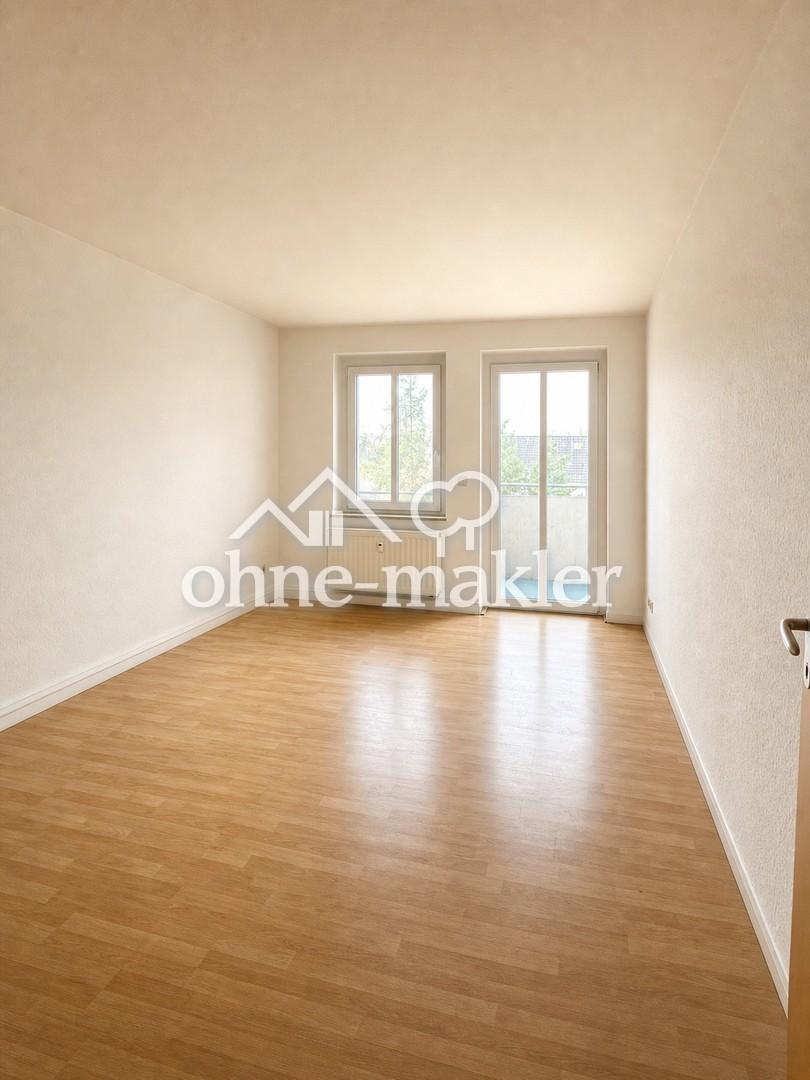Über den Dächern von Plauen - 2-Raum-Wohnung mit Balkon und Kellerabteil - Photo 2