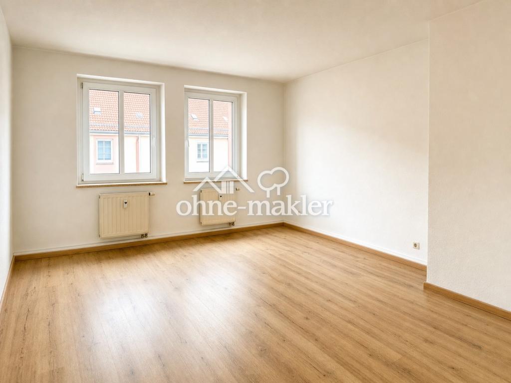 Über den Dächern von Plauen - 2-Raum-Wohnung mit Balkon und Kellerabteil - Photo 1