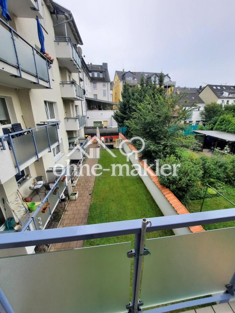 Erstbezug nach Sanierung 2,5 Raum, Citylage, Balkon, Bad: Wanne + Dusche + Fenster - Photo 4
