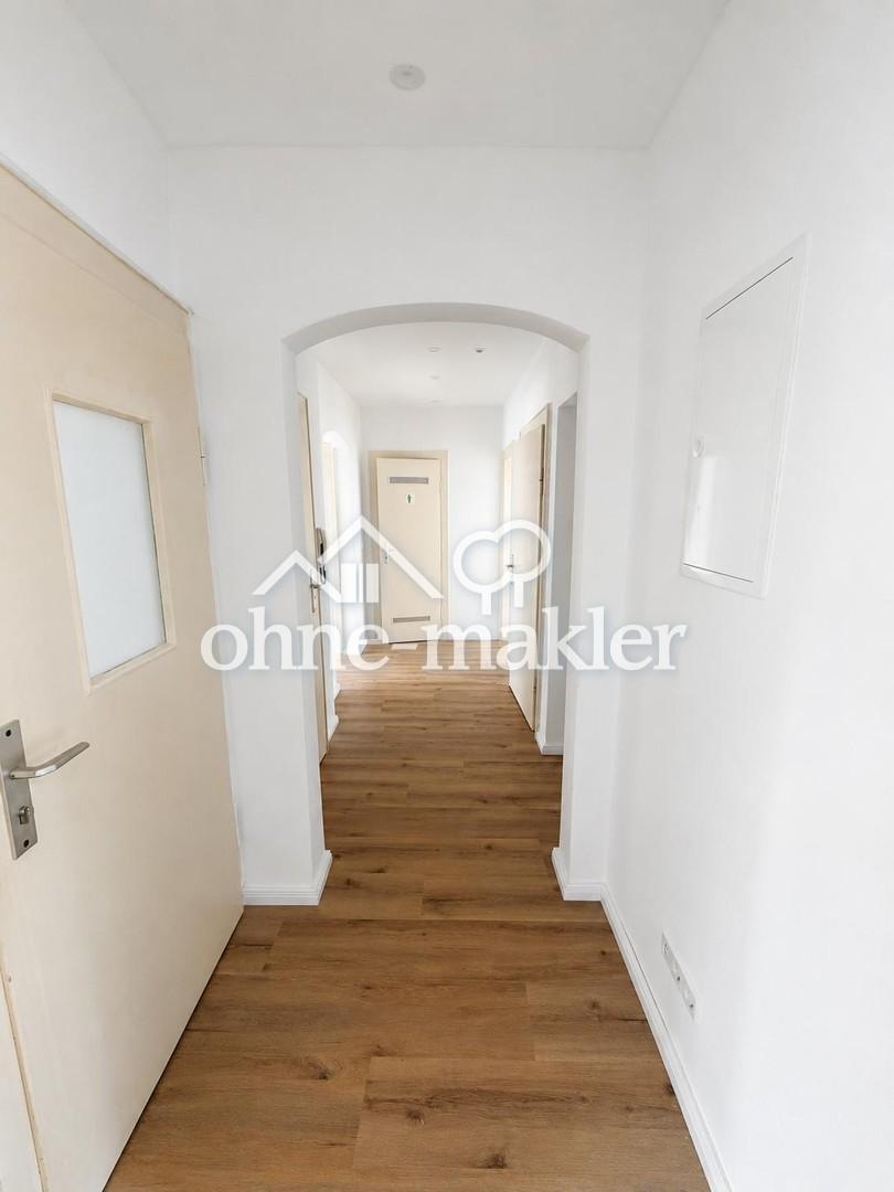 Teil-Renovierte helle 4,5 Zimmer Wohnung mit Balkon - Foto 3