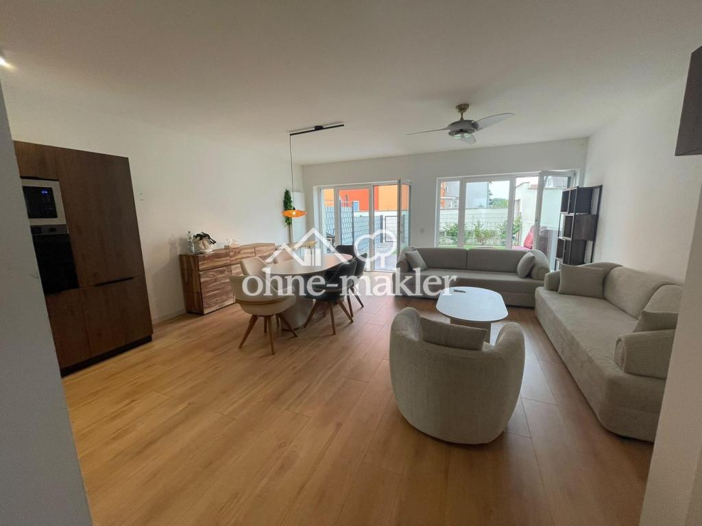 Moderne, barrierefreie Erdgeschosswohnung mit eigenem Gartenanteil - Photo 1