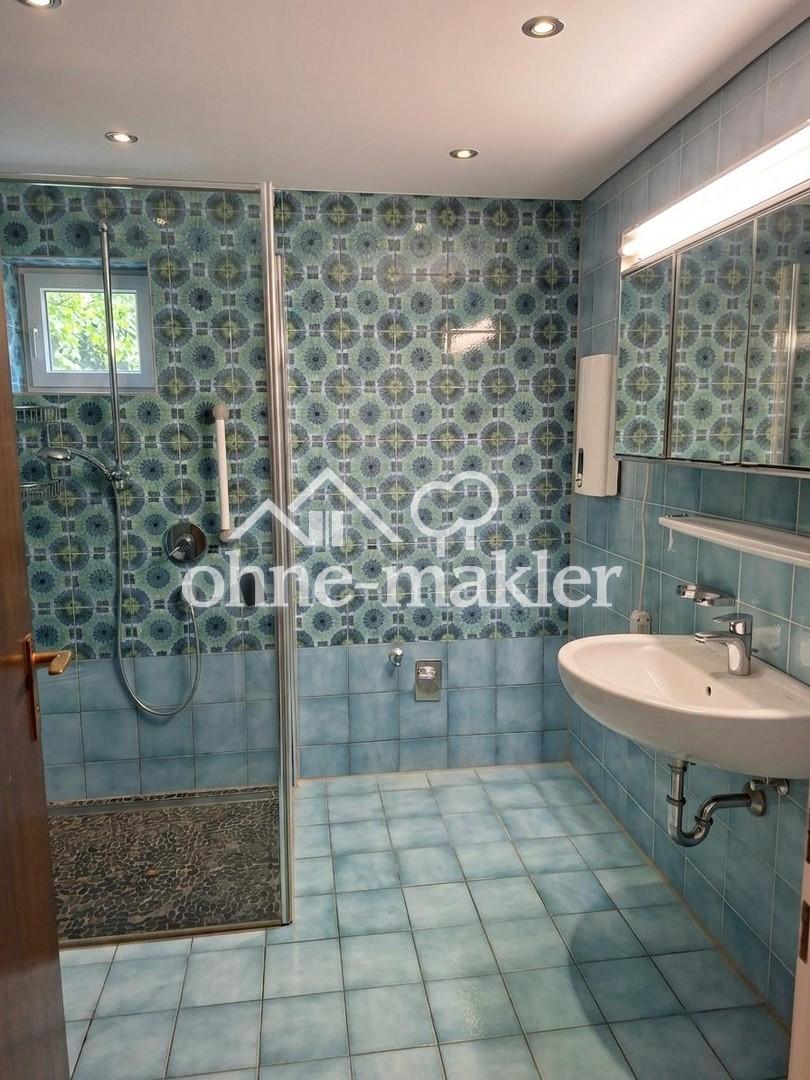 Ruhiges 2,5-Zimmer-Domizil mit Balkon & Parkanlage in Essen-Haarzopf - Foto 3