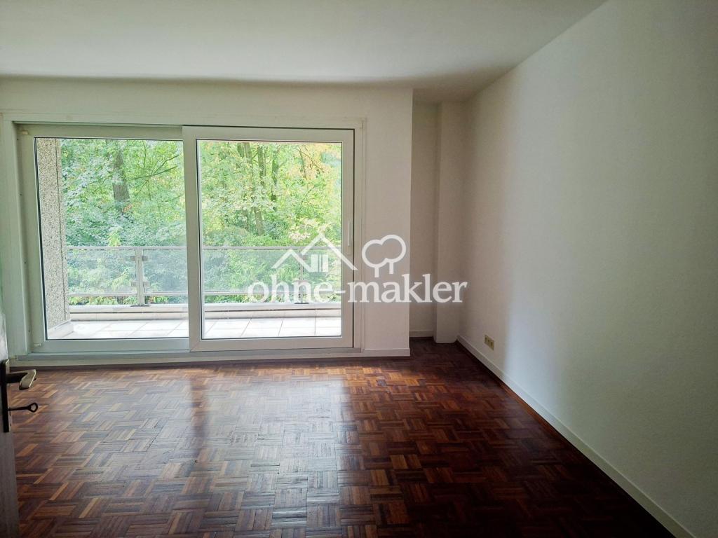 Sonniges Wohnglück mit Parkett, Balkon & frisch saniertem Wannenbad in Essen-Haarzopf - Foto 1