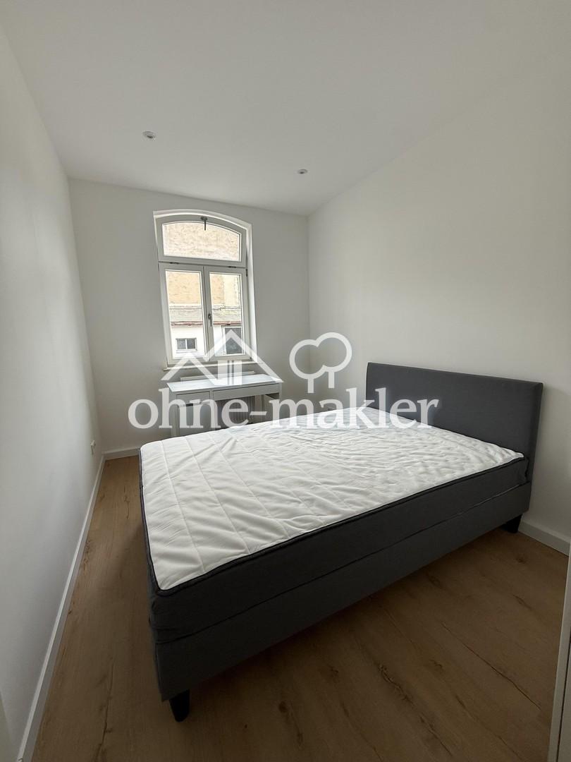 TOP WG-Zimmer - neu saniert & mit Balkon! - Photo 1