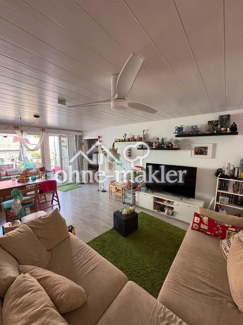 Helle 3-Zi-Wohnung zentral in Nürtingen mit Dachterrasse + Stellplatz - Photo 1