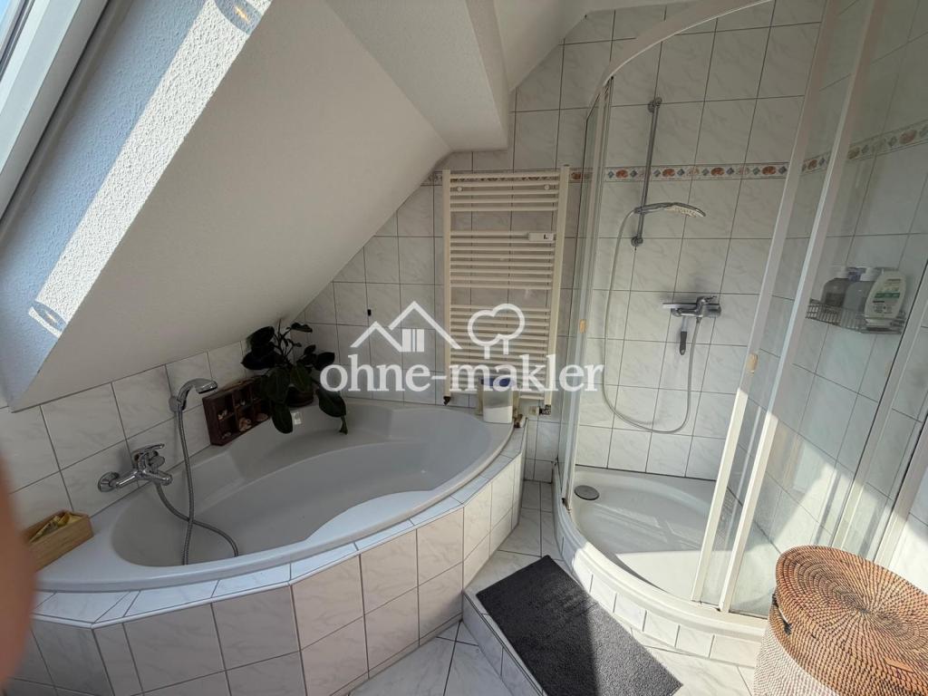 Dachgeschosswohnung in Wermelskirchen - Foto 5