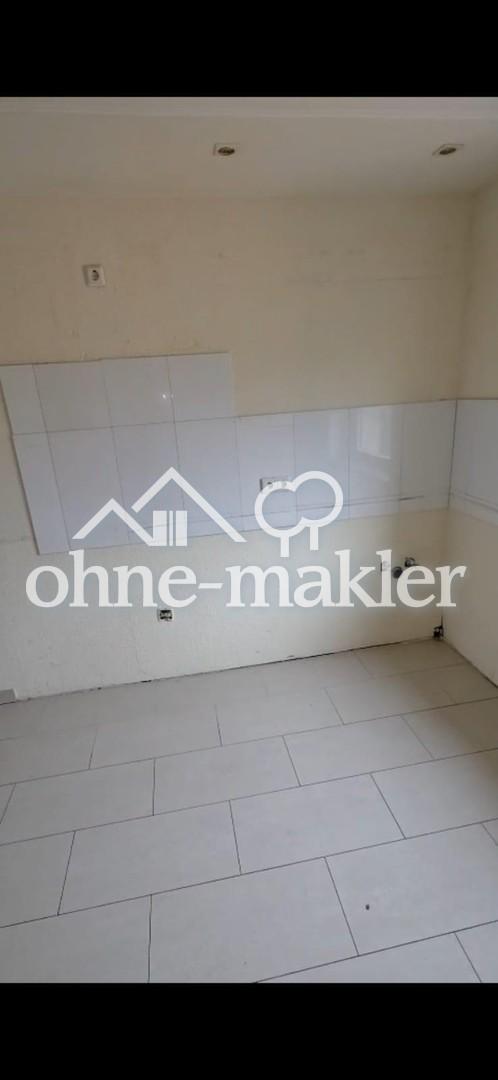 Schöne helle 2 Zimmerwohnung mit Stuckdecken - Photo 1