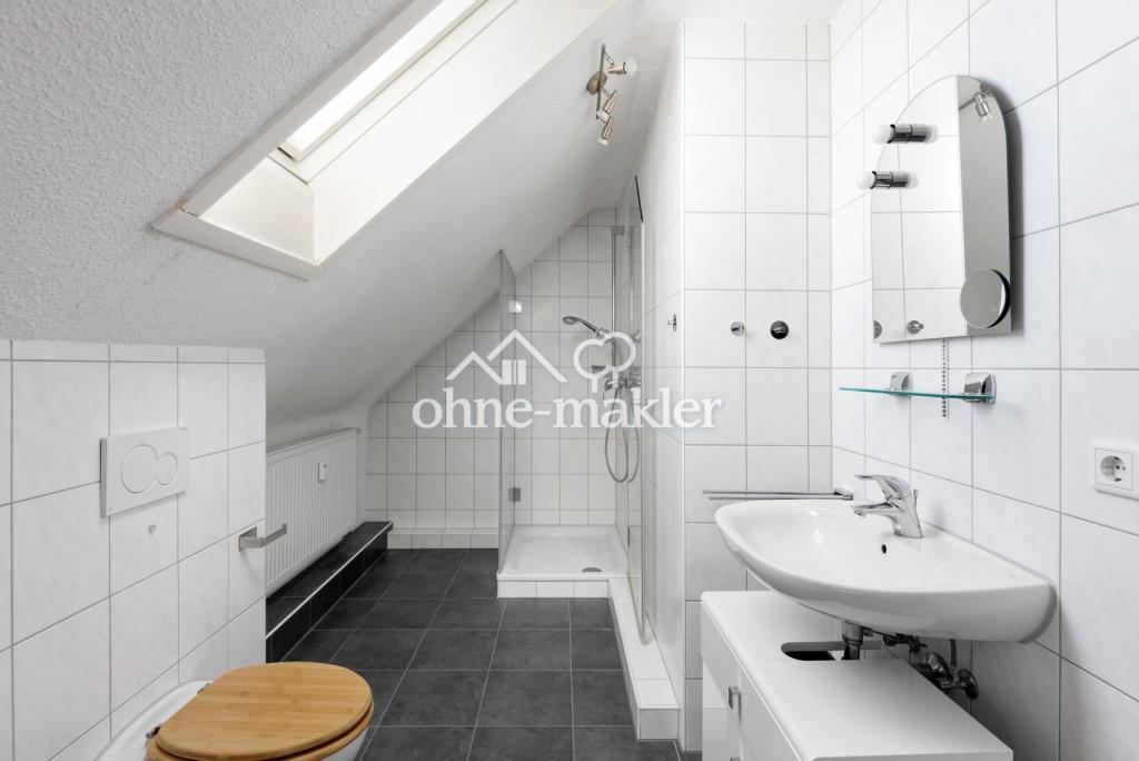 Gepflegte 2-Zimmer Wohnung mit EBK zentral in Idstein - Photo 4